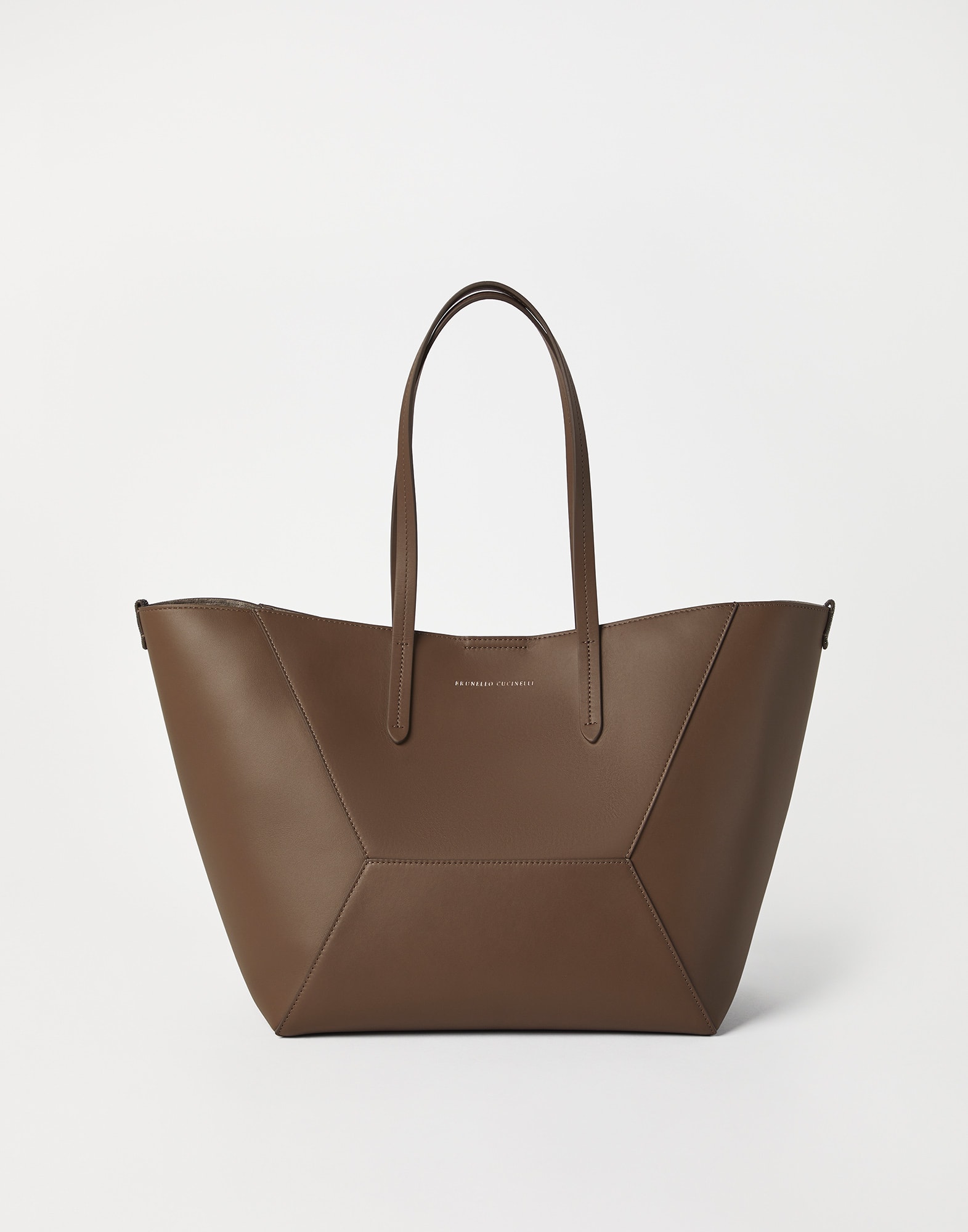 Shopper - Front view - View Full Screen