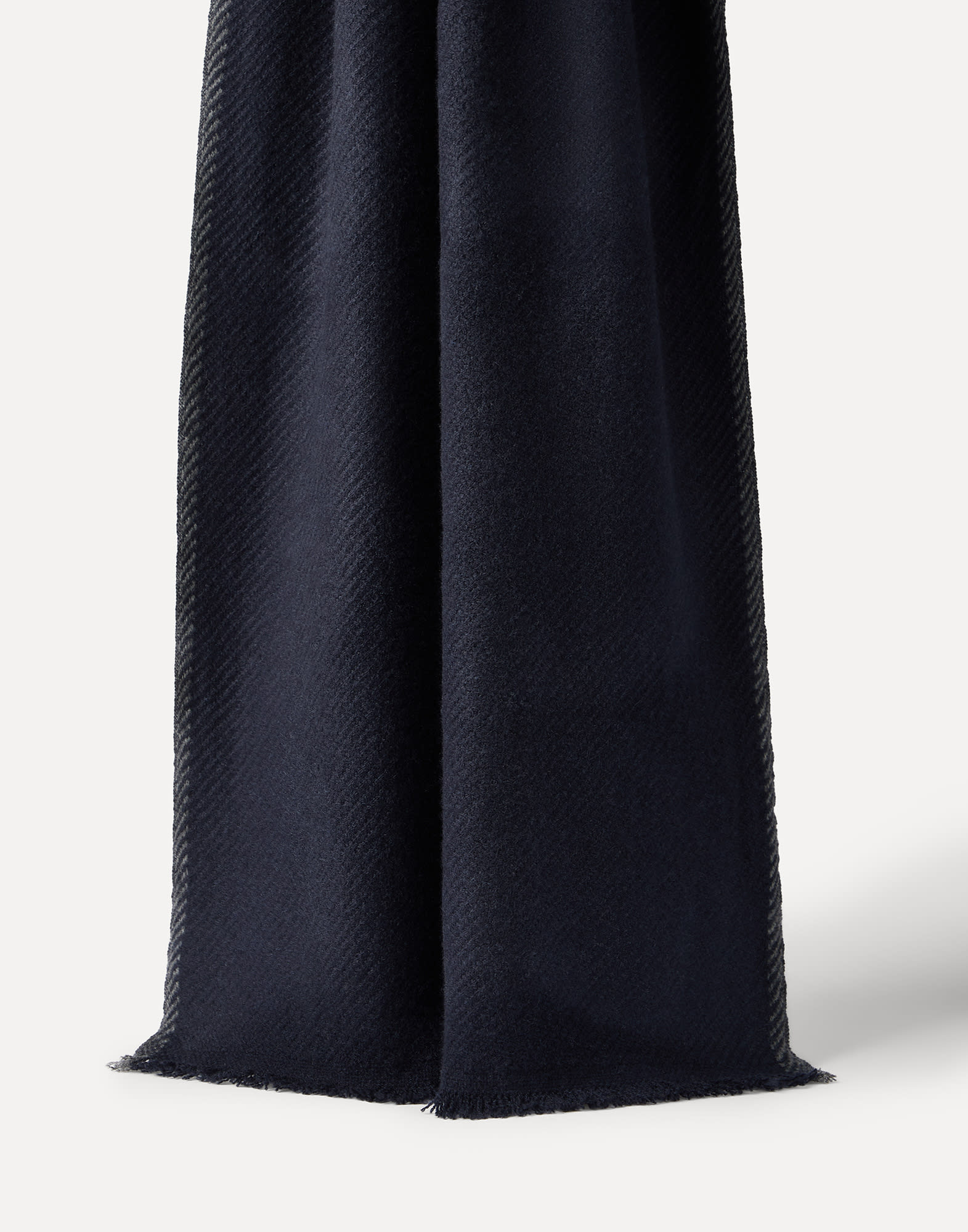 Однотонные - Вид спереди - Посмотреть во весь экран