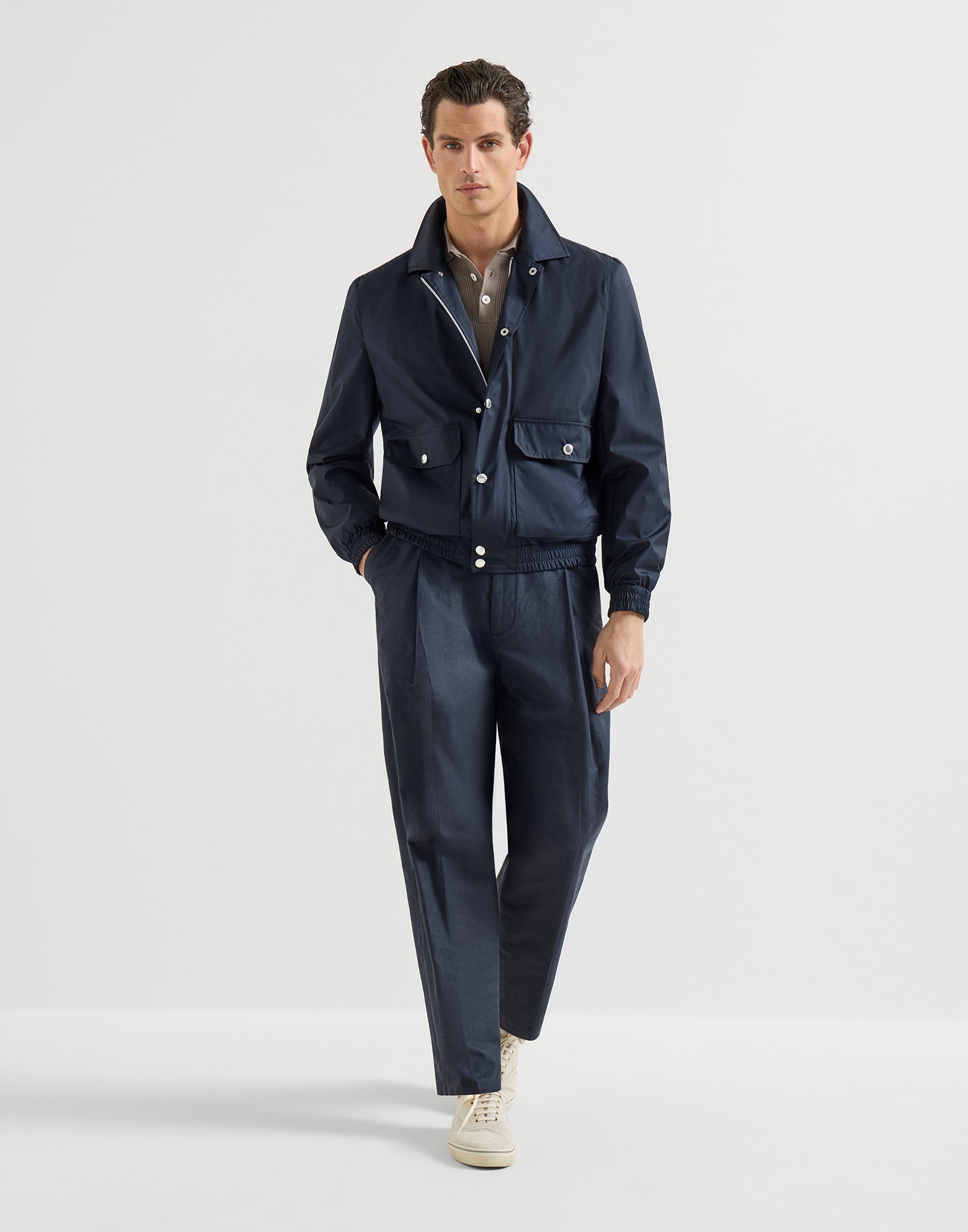 261MOUTFITCS340 image number 0