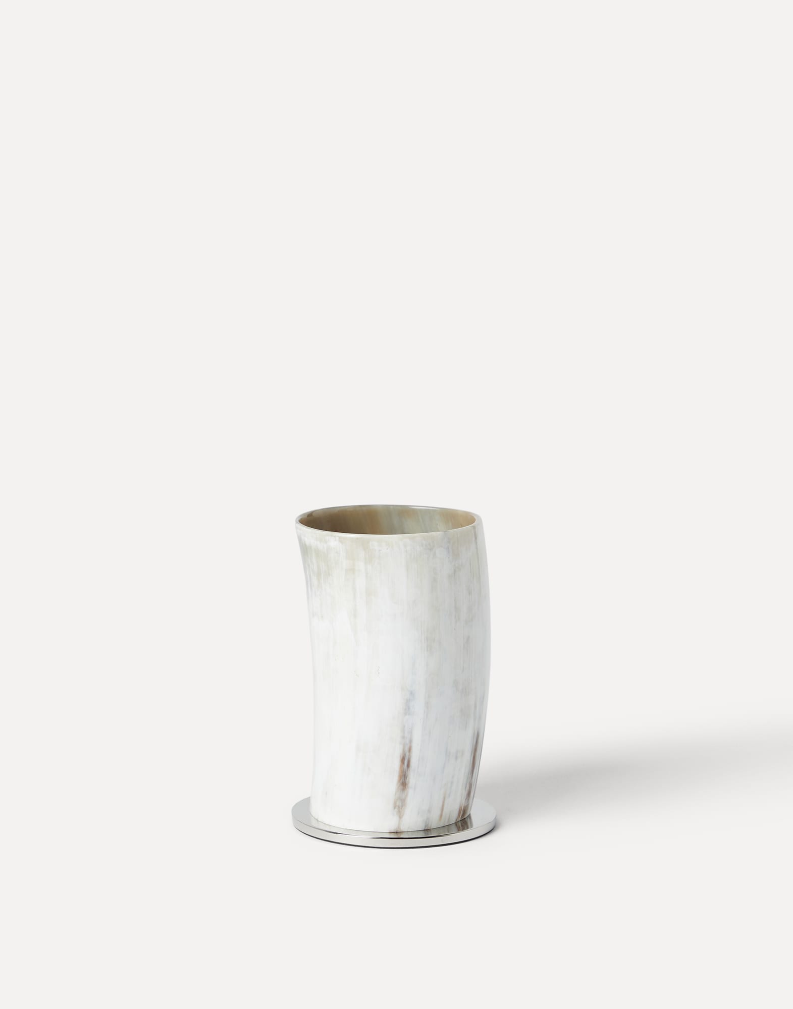 书桌配件 - 正面视角 - 正面观看 - 全屏观看