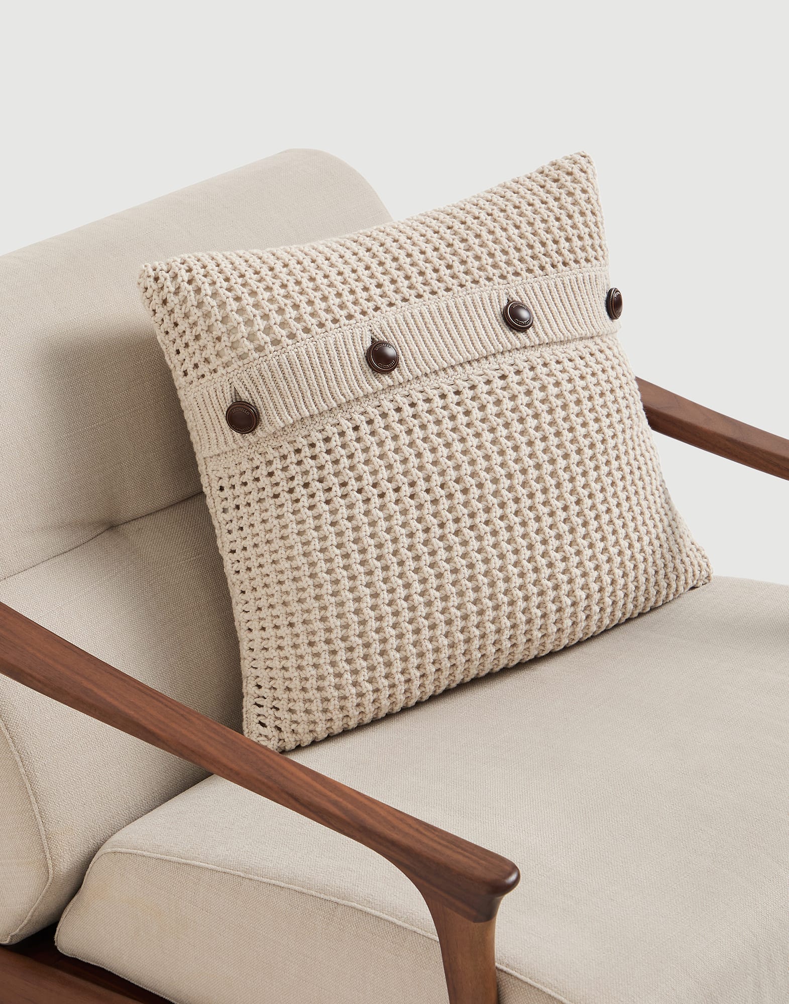Net knit cushion Oat Lifestyle - Brunello Cucinelli