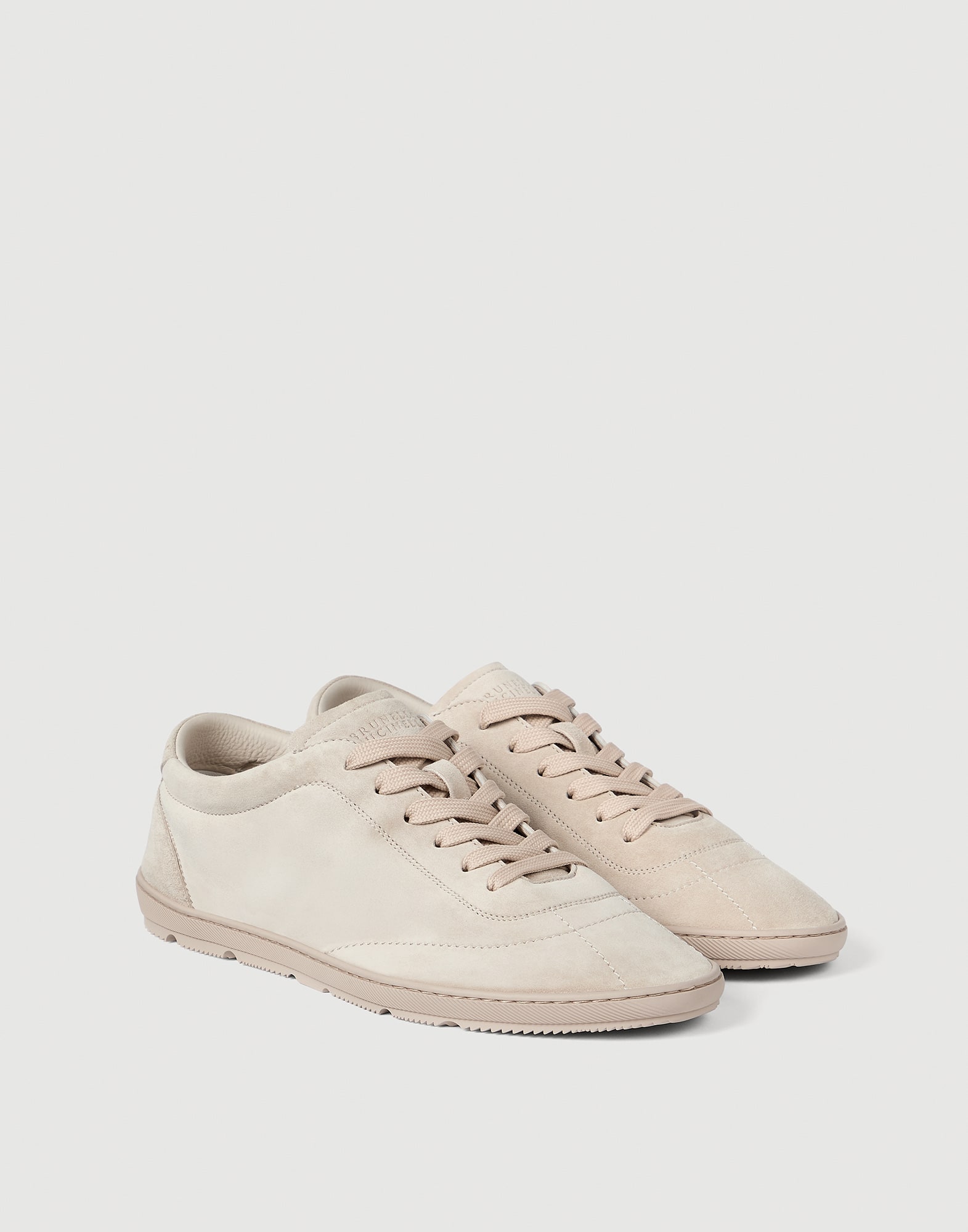 Sneakers - Front view - View Full Screen