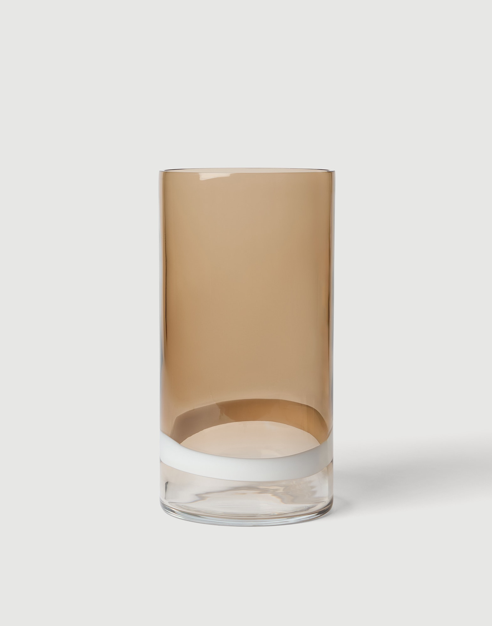 Vases - Front view - View Full Screen