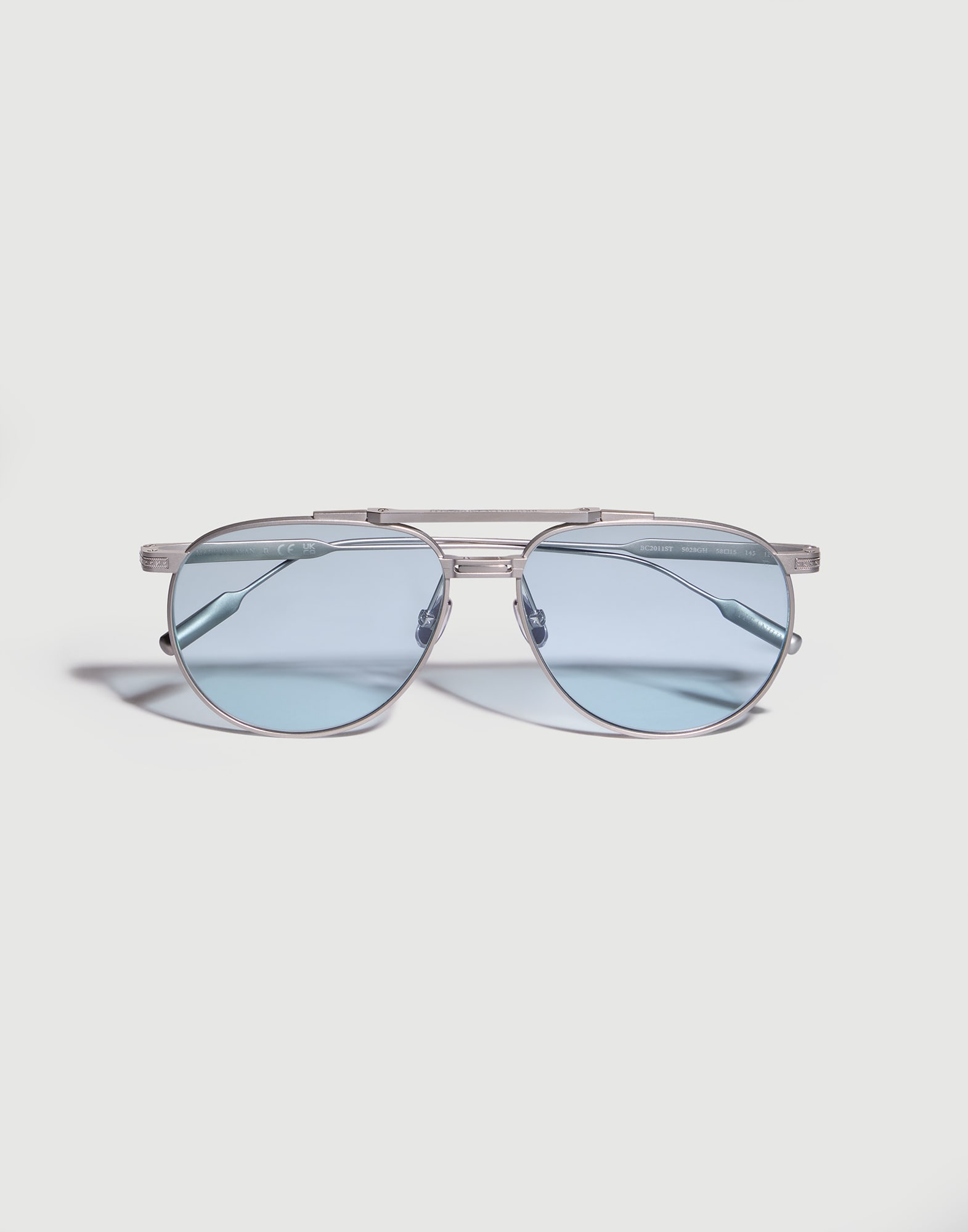 Titanium - Front view - View Full Screen