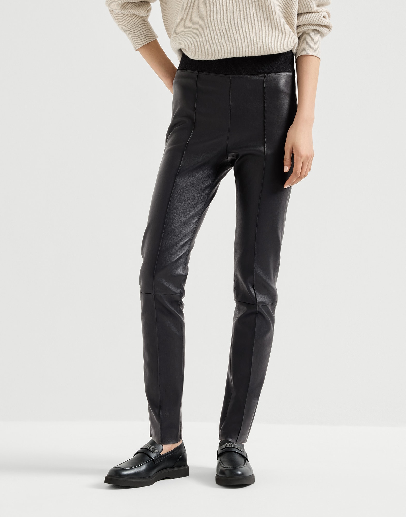 Slim - Front view - View Full Screen