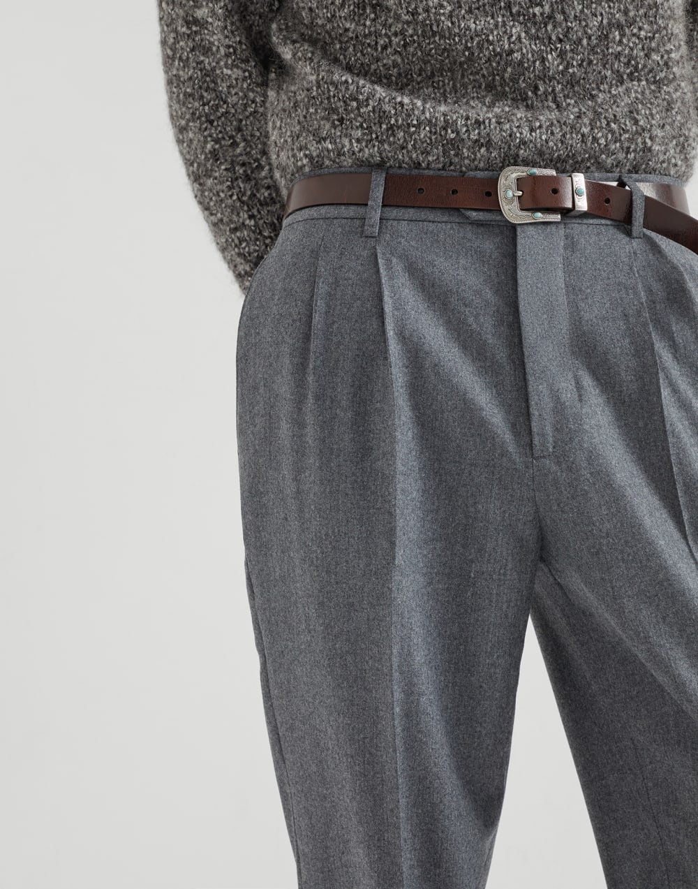 Leisure fit trousers with double pleats Medium Grey Man - Brunello Cucinelli