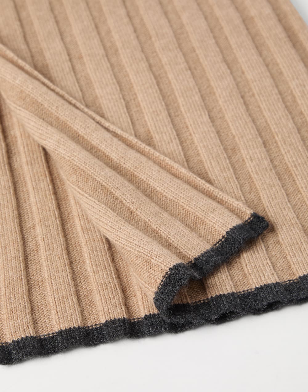 Cashmere knit scarf Camel Man - Brunello Cucinelli