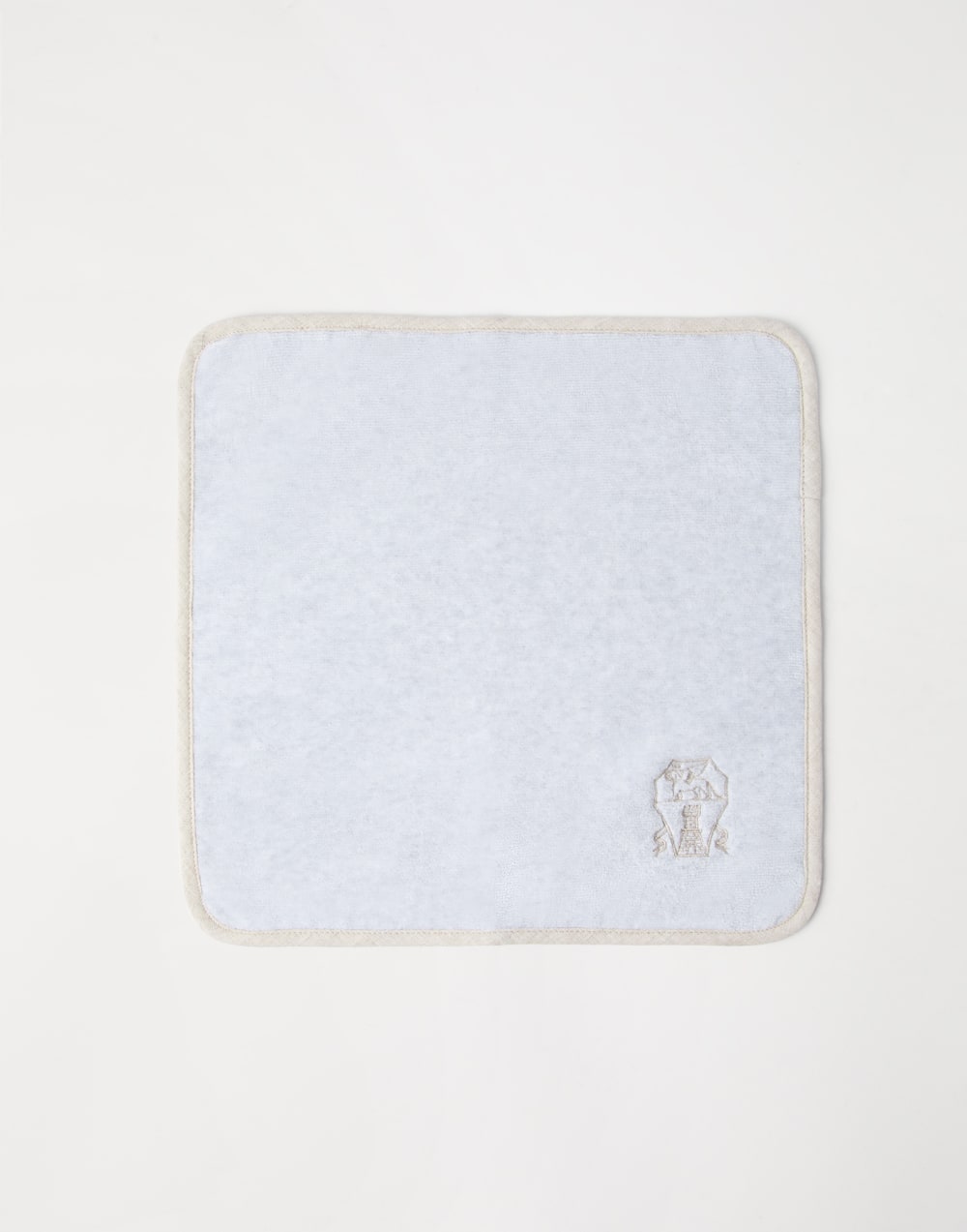 Terrycloth hand towels Light Grey Lifestyle - Brunello Cucinelli