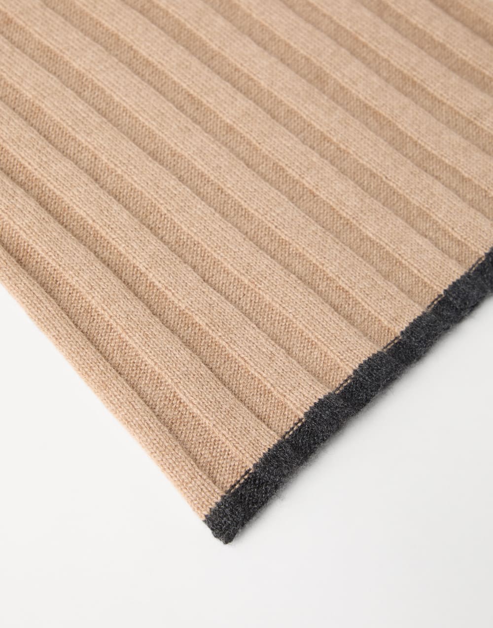 Cashmere knit scarf Camel Man - Brunello Cucinelli