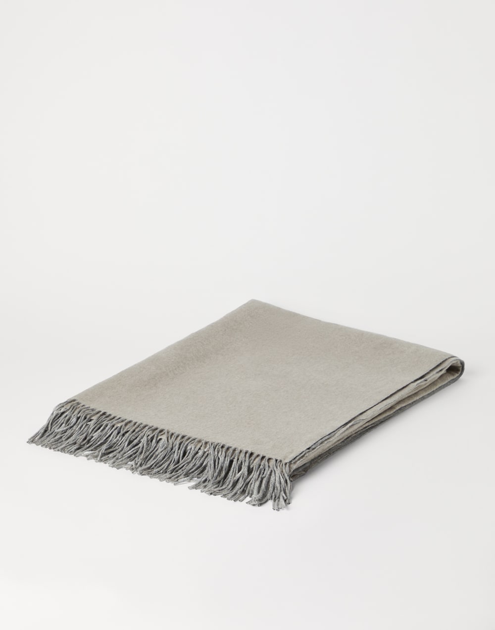 Silk double cloth throw Cool Beige Lifestyle - Brunello Cucinelli
