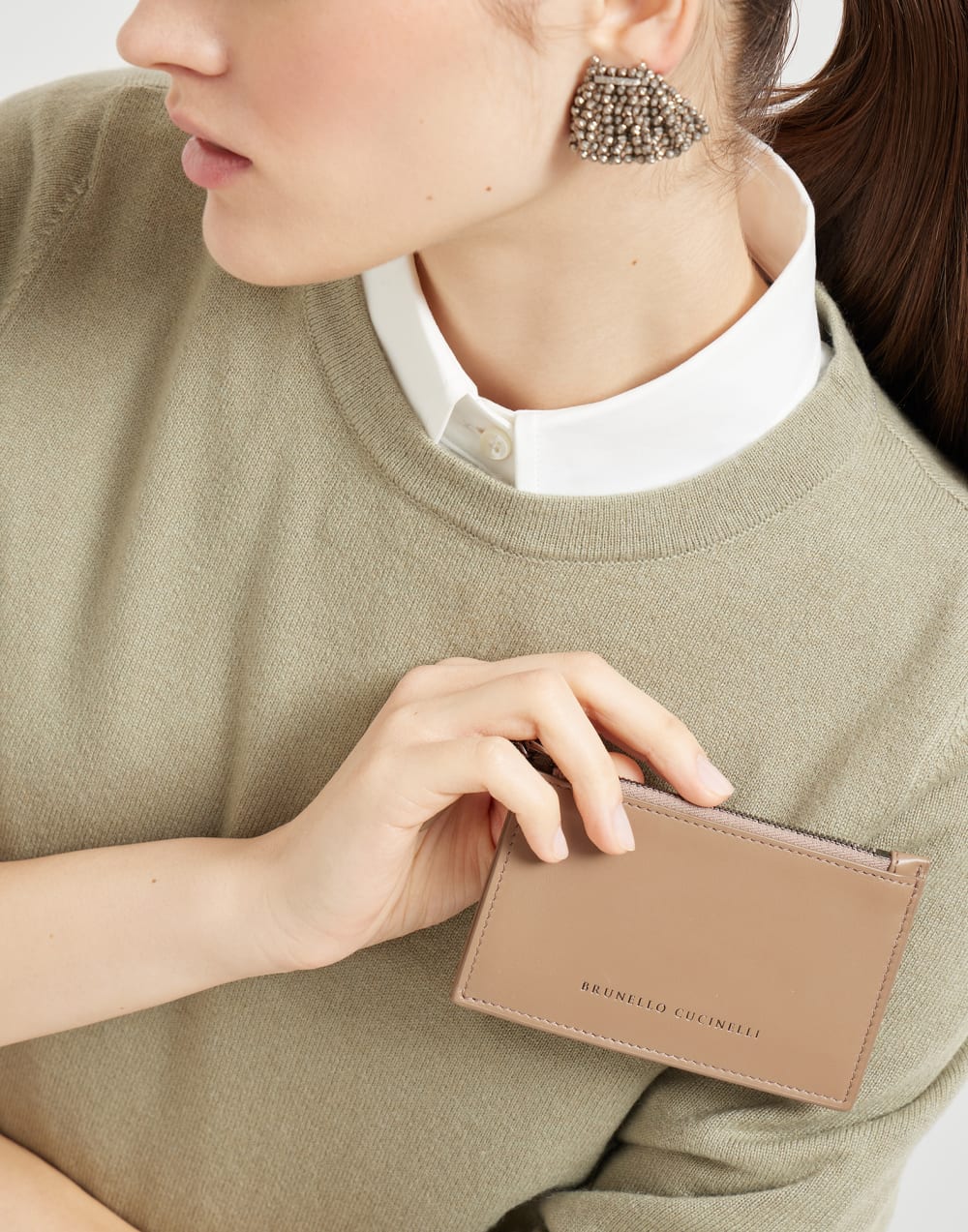Tarjetero en piel de becerro con Monile Avellana Mujer - Brunello Cucinelli