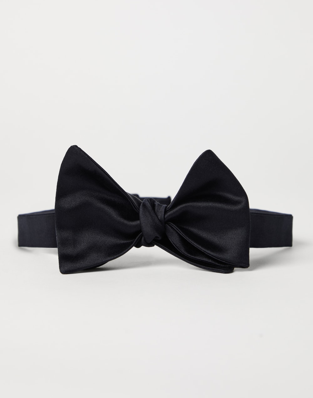 五枚缎领结 夜黑 男款 - Brunello Cucinelli