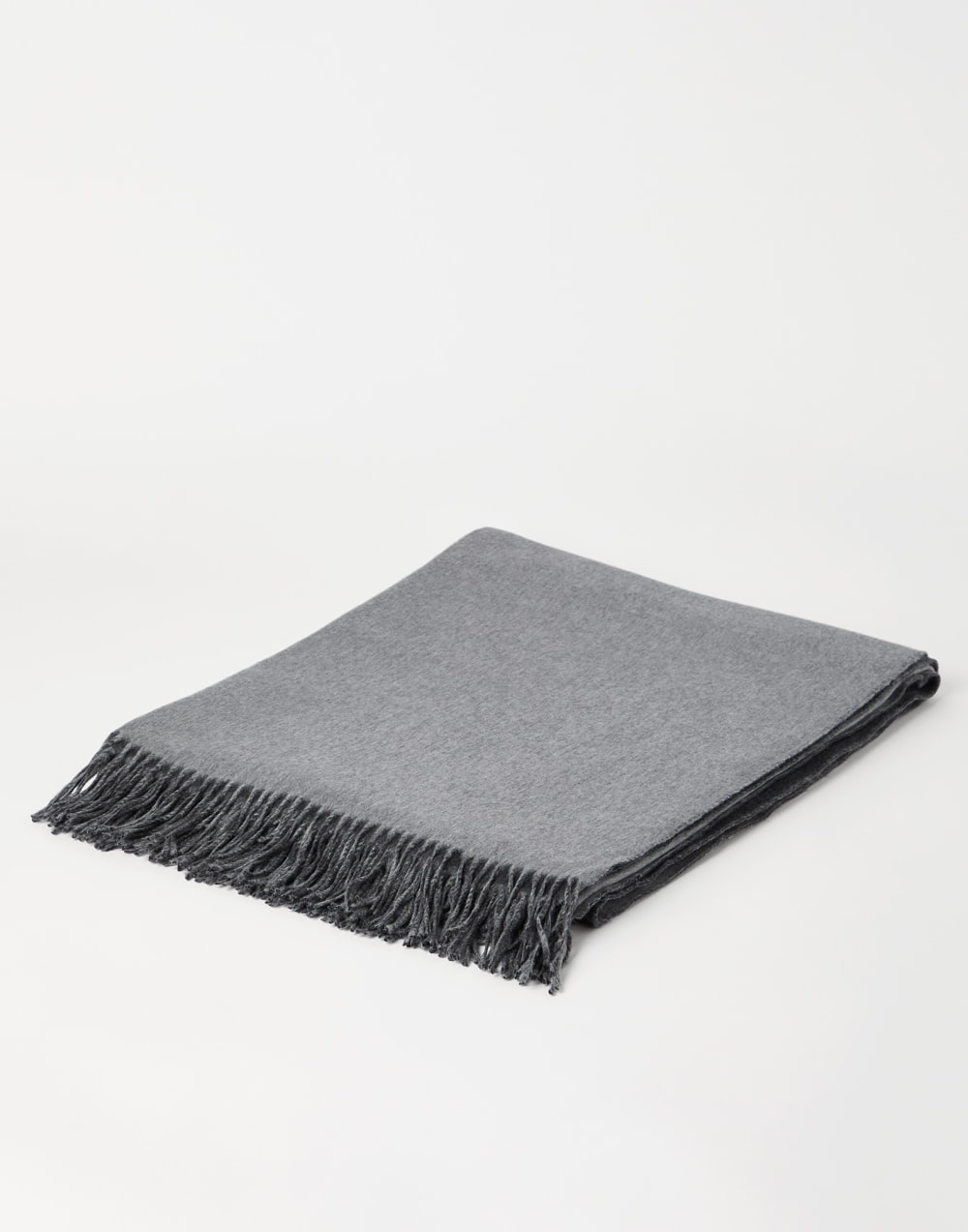 Silk double cloth throw Dark Grey Lifestyle - Brunello Cucinelli