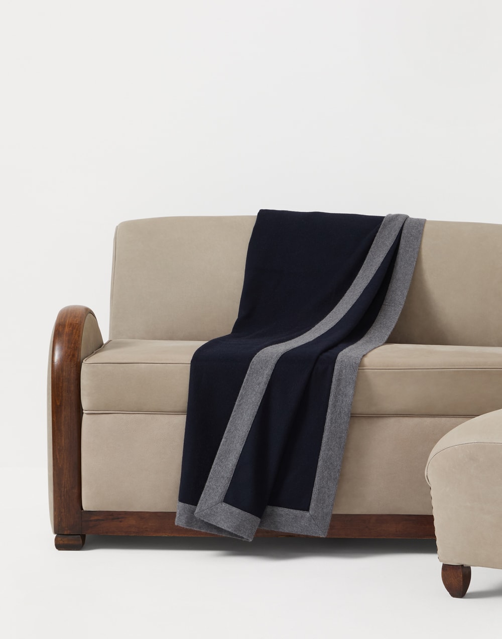 Cashmere throw with contrasting border Blue Lifestyle - Brunello Cucinelli