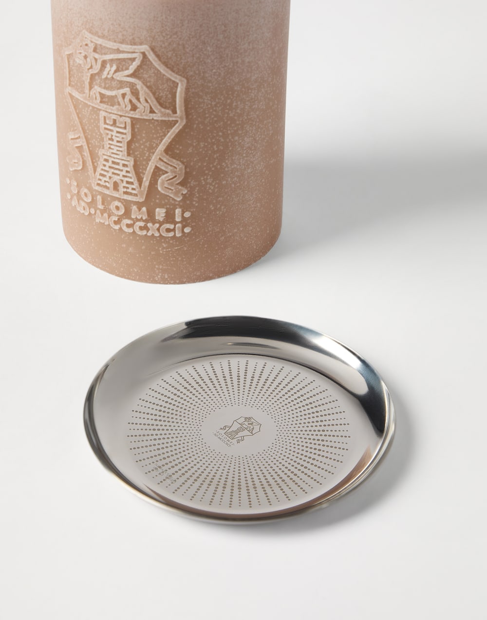 Vela con base de acero Beige Lifestyle - Brunello Cucinelli