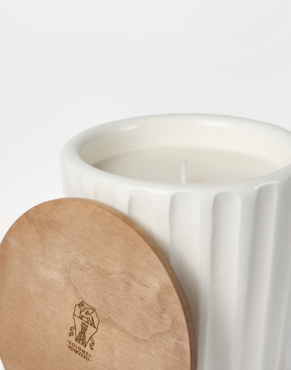 Candle with walnut wood lid Milk Lifestyle - Brunello Cucinelli