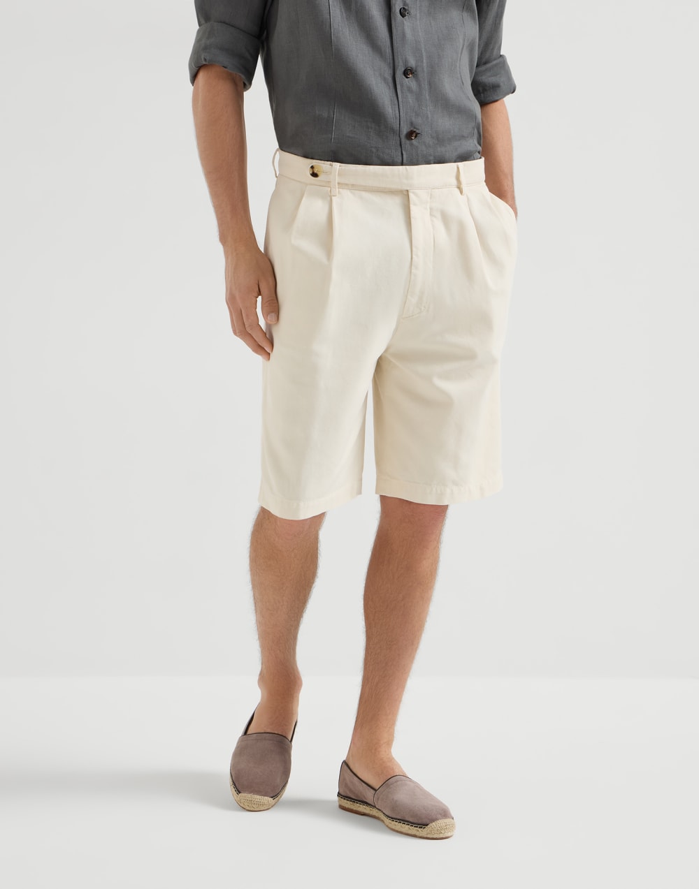 タック入り バミューダパンツ オフホワイト メンズ - Brunello Cucinelli