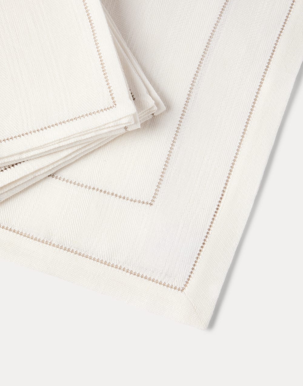 Striped linen runner and 2 napkins set Buff Lifestyle - Brunello Cucinelli