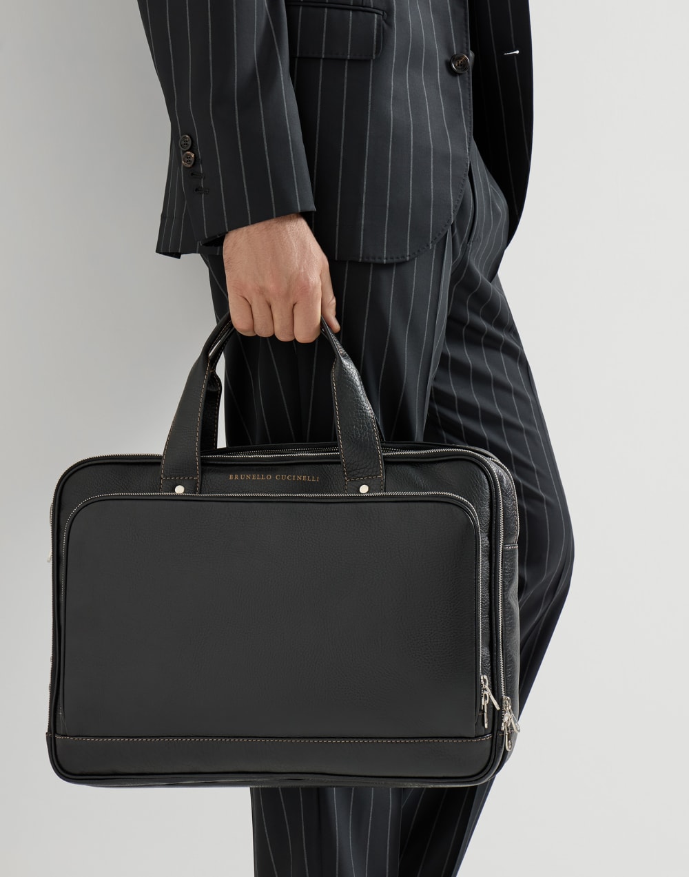 Cartable en cuir de veau grainé avec zip Noir Homme - Brunello Cucinelli
