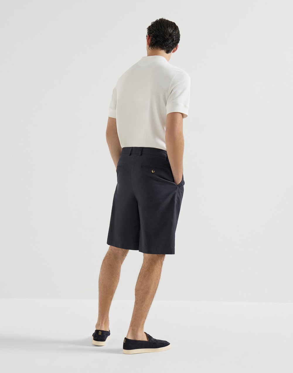 Bermuda shorts with pleats Navy Blue Man - Brunello Cucinelli