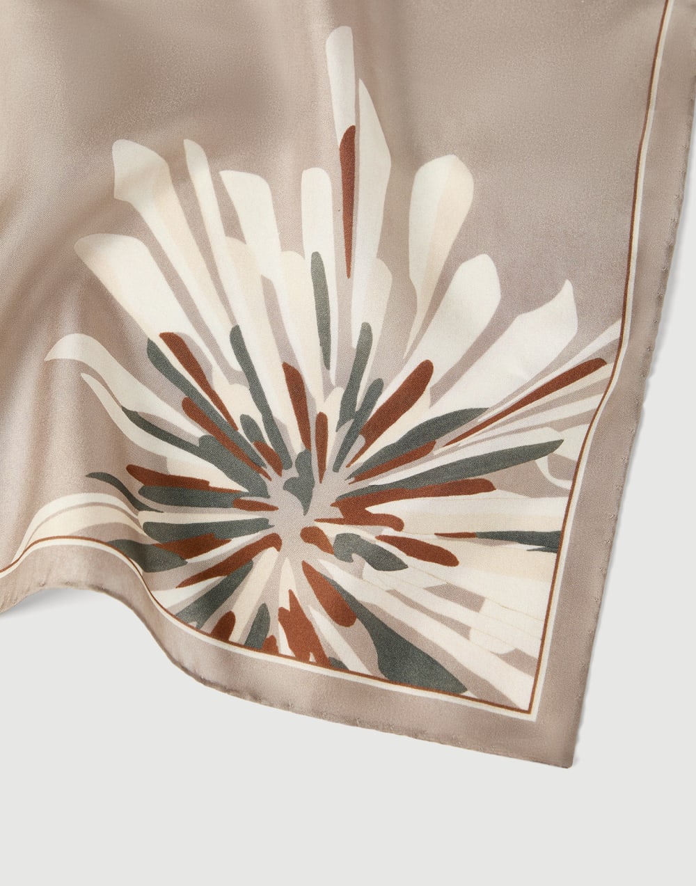 Bloom print pongee foulard Beige Woman - Brunello Cucinelli