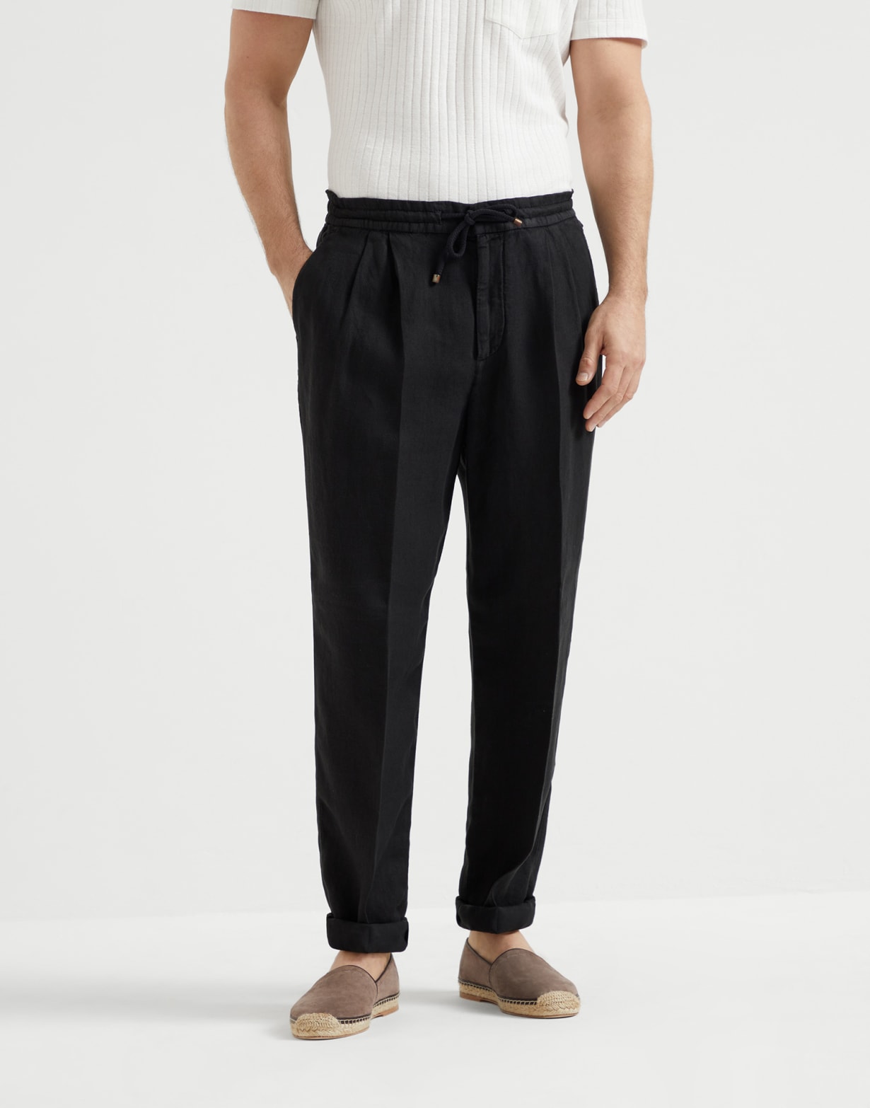 Leisure fit trousers with drawstring Black Man - Brunello Cucinelli