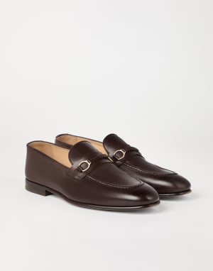 ローファー・オックスフォード BRUNELLO CUCINELLI Woman Loafers Brown MZSFG2903 Calfskin penny loafers for Woman in Brown | Brunello Cucinelli