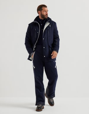 山の世界とスキーに最適なメンズスタイル | Brunello Cucinelli