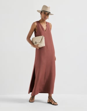 女性用カジュアルドレス、イブニングドレス、ジャンプスーツ