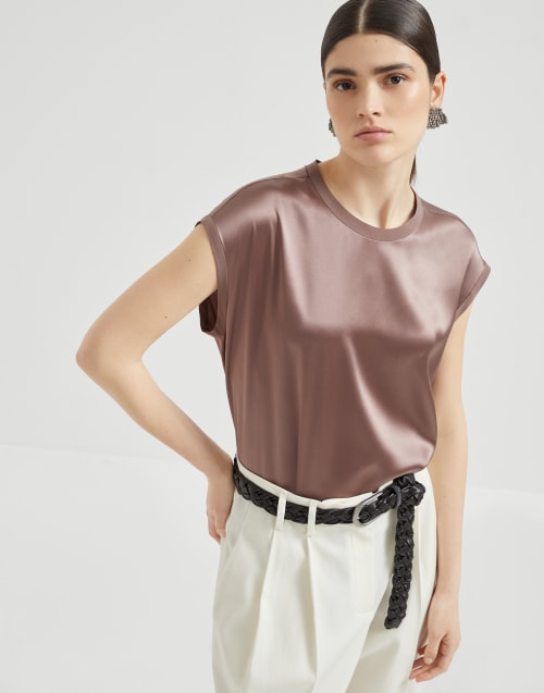 Tシャツ・カットソー BRUNELLO CUCINELLI Woman T-Shirt Red ML908HD400 C7052 Logo cotton jersey T-shirt in red - Brunello Cucinelli