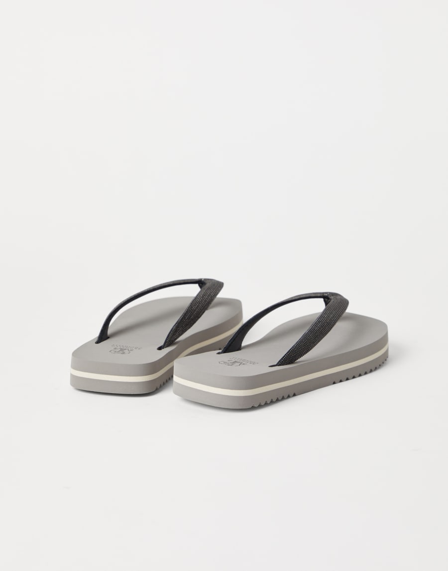 プレシャス ソングサンダル グレー ライフスタイル - Brunello Cucinelli