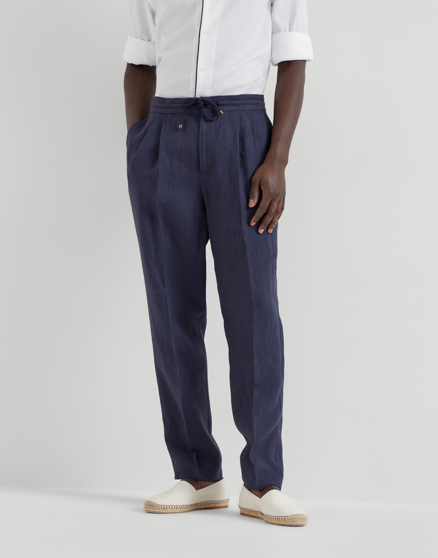 Pantalone leisure fit con doppia pince Blu Navy Uomo - Brunello Cucinelli