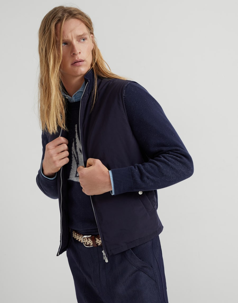 Жилет с утеплителем из материала Thermore® Блюмарин Мужчина - Brunello Cucinelli