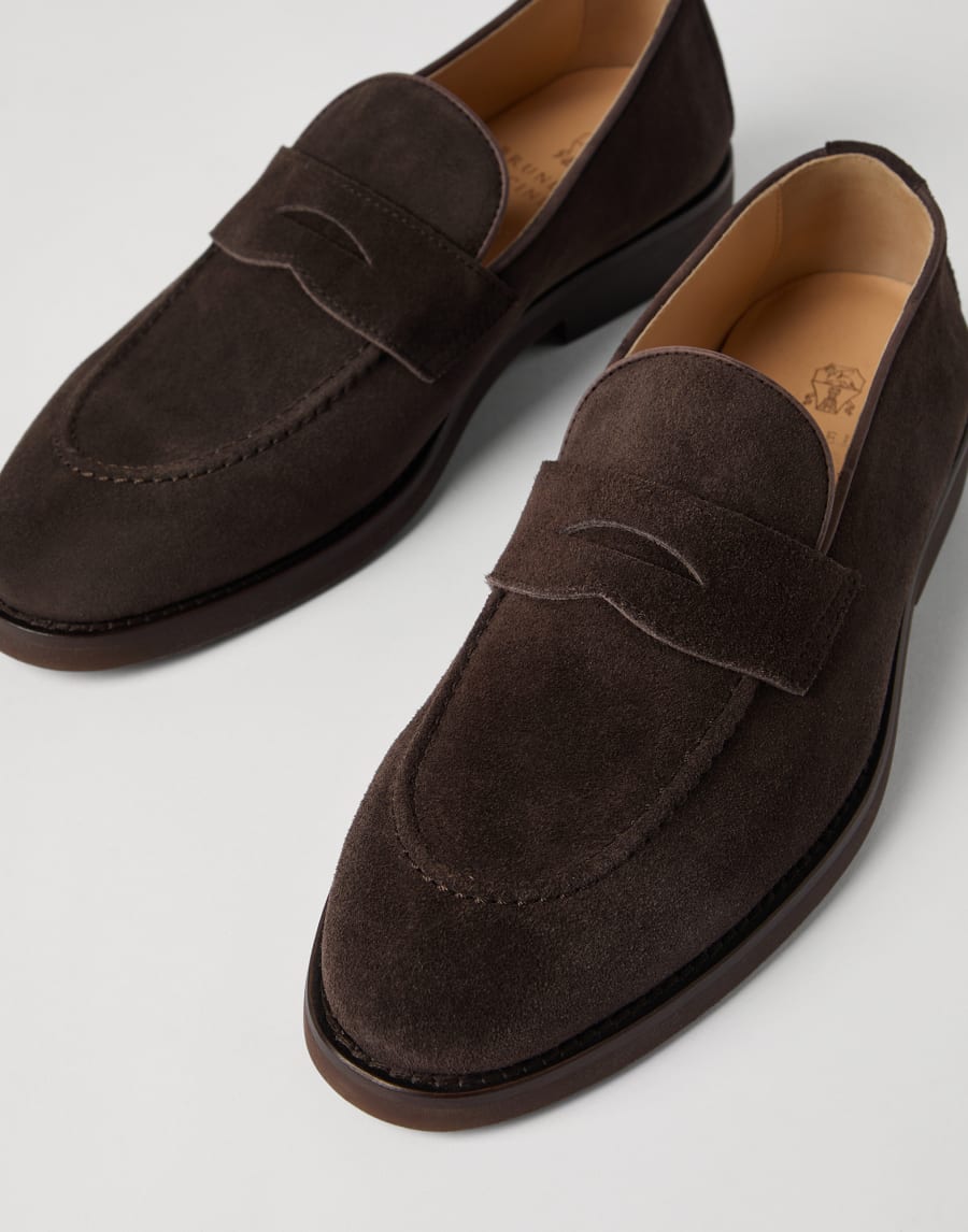 Penny-Loafer aus Veloursleder Kaffee Herren - Brunello Cucinelli