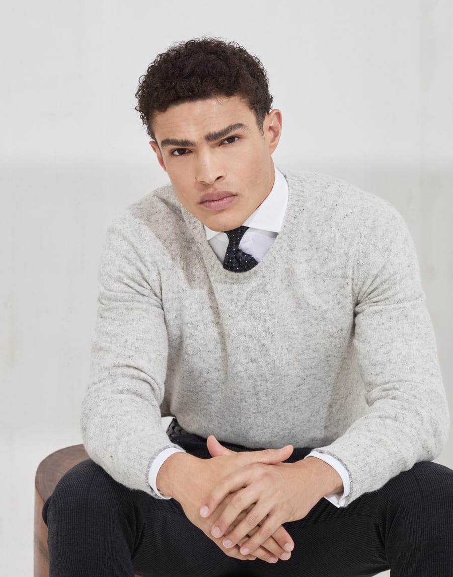 结子纱针织衫 浅灰 男款 - Brunello Cucinelli
