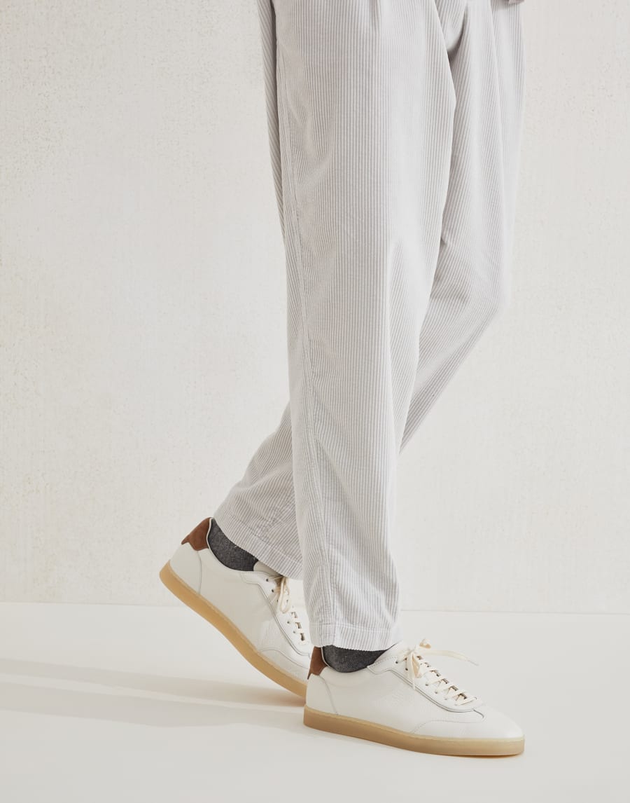 鹿皮胶底鞋 奶油色 男款 - Brunello Cucinelli