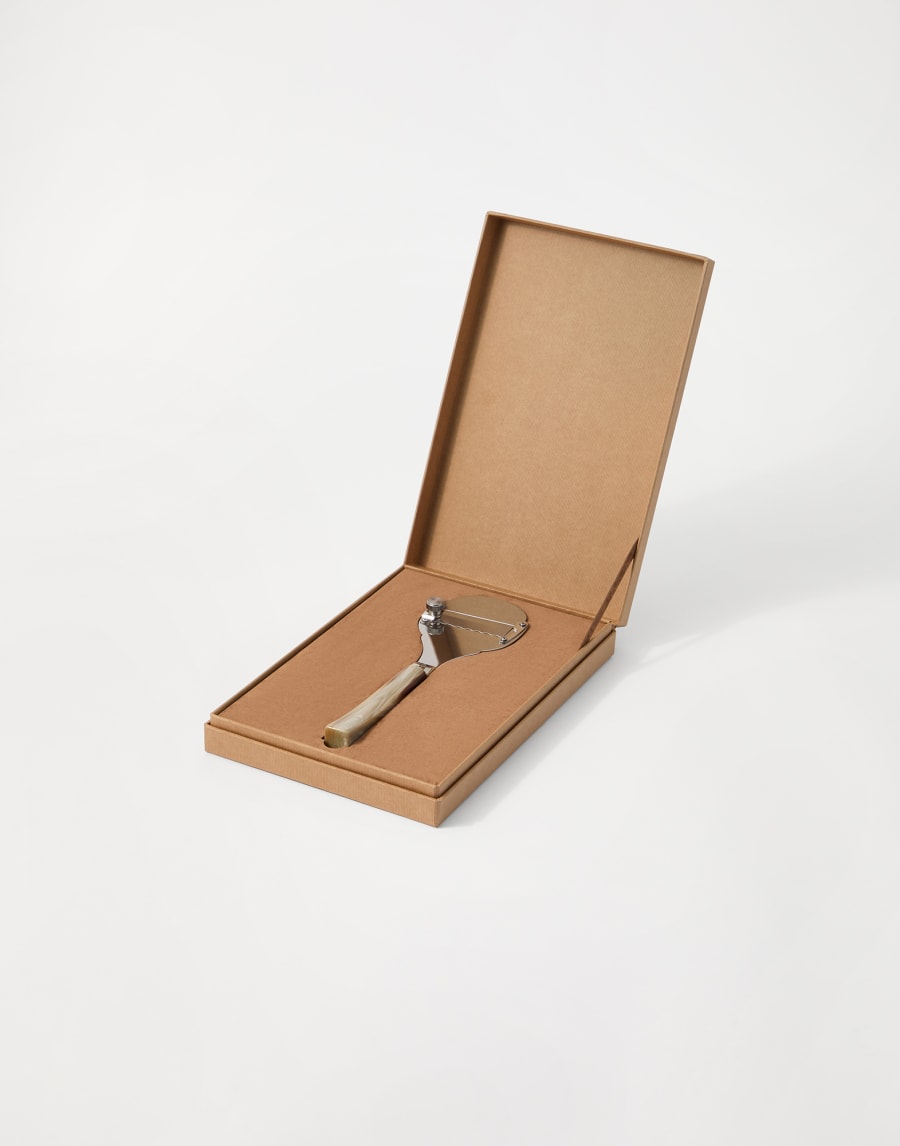 Truffle shaver Natural Horn Lifestyle - Brunello Cucinelli