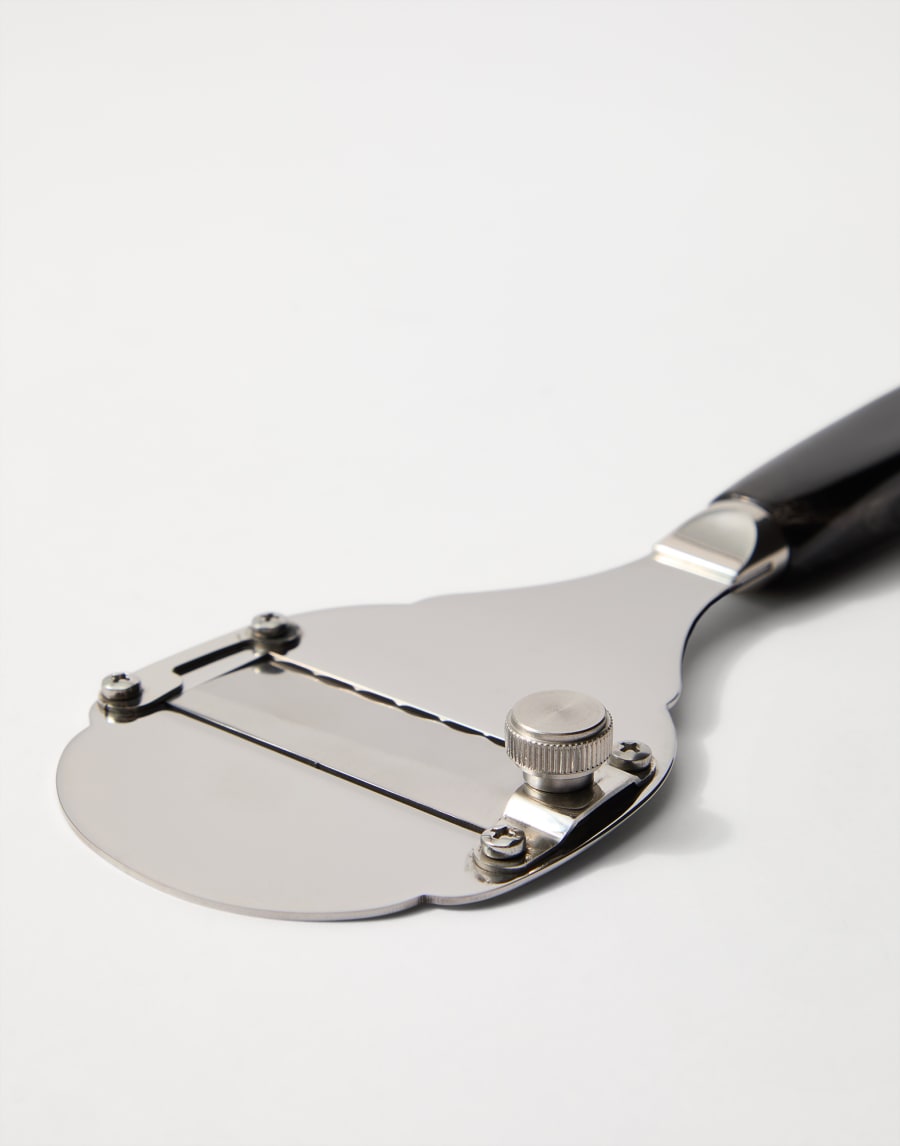 Truffle shaver Black Lifestyle - Brunello Cucinelli