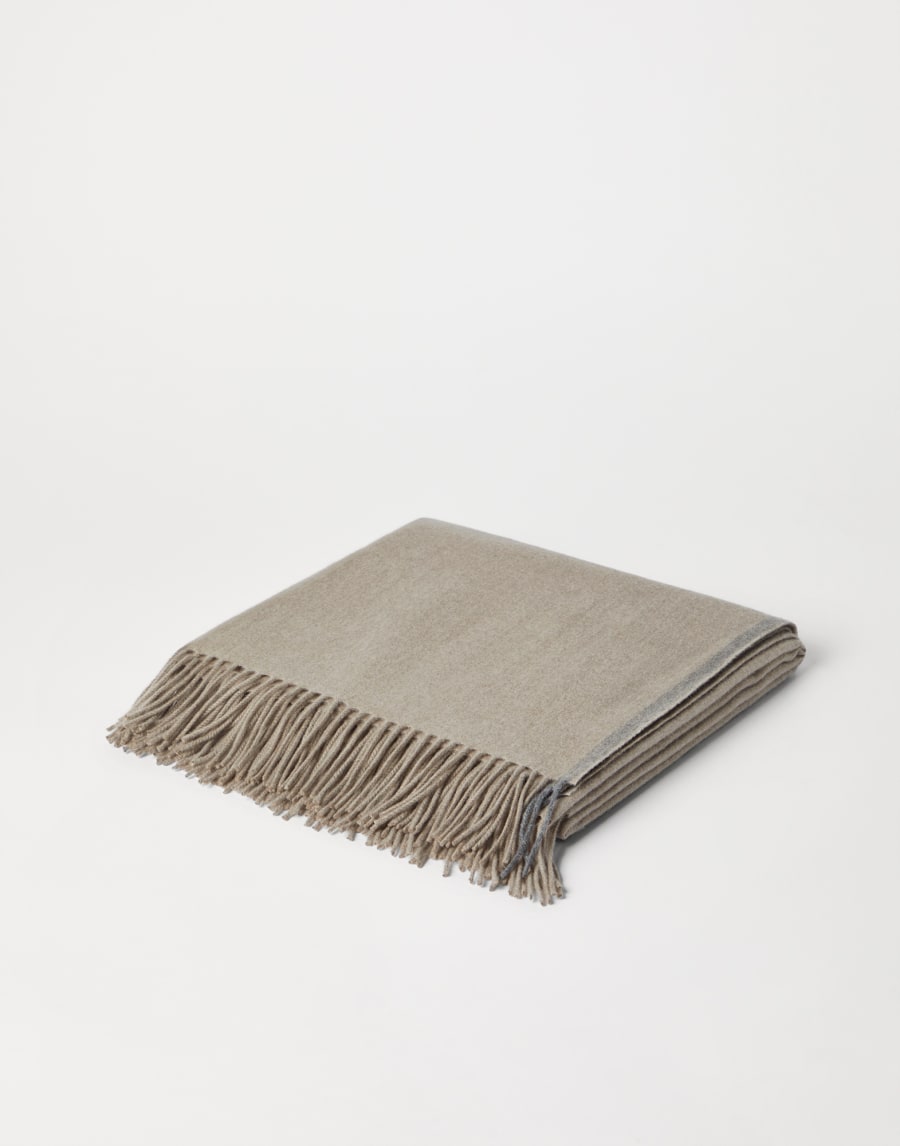 Cashmere throw Brown Lifestyle - Brunello Cucinelli