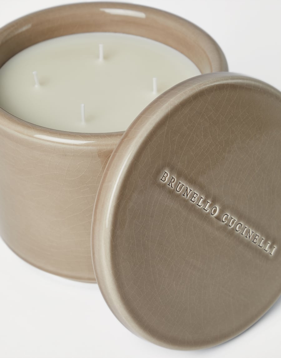 Maxi-Duftkerze mit Deckel Schlammbraun Lifestyle - Brunello Cucinelli