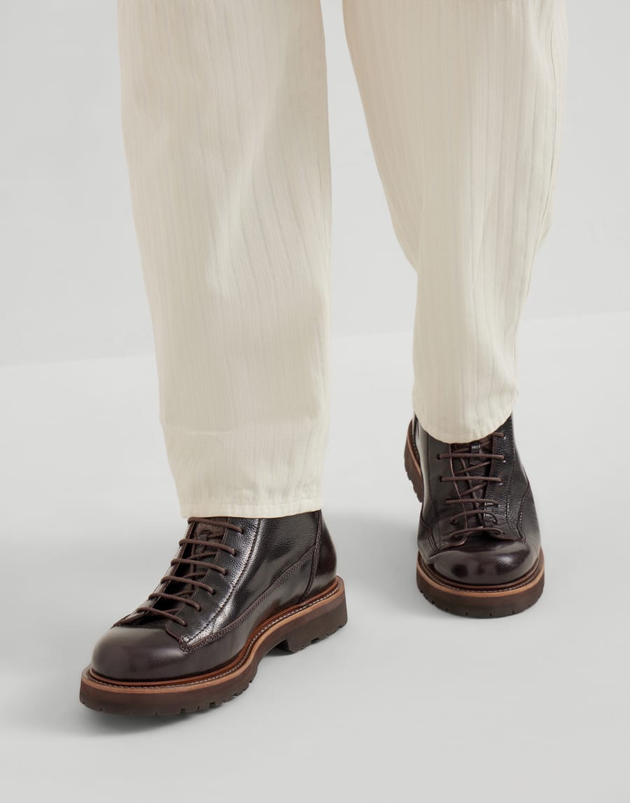 Textured calfskin urban outdoor boots Rust Brown Man - Brunello Cucinelli