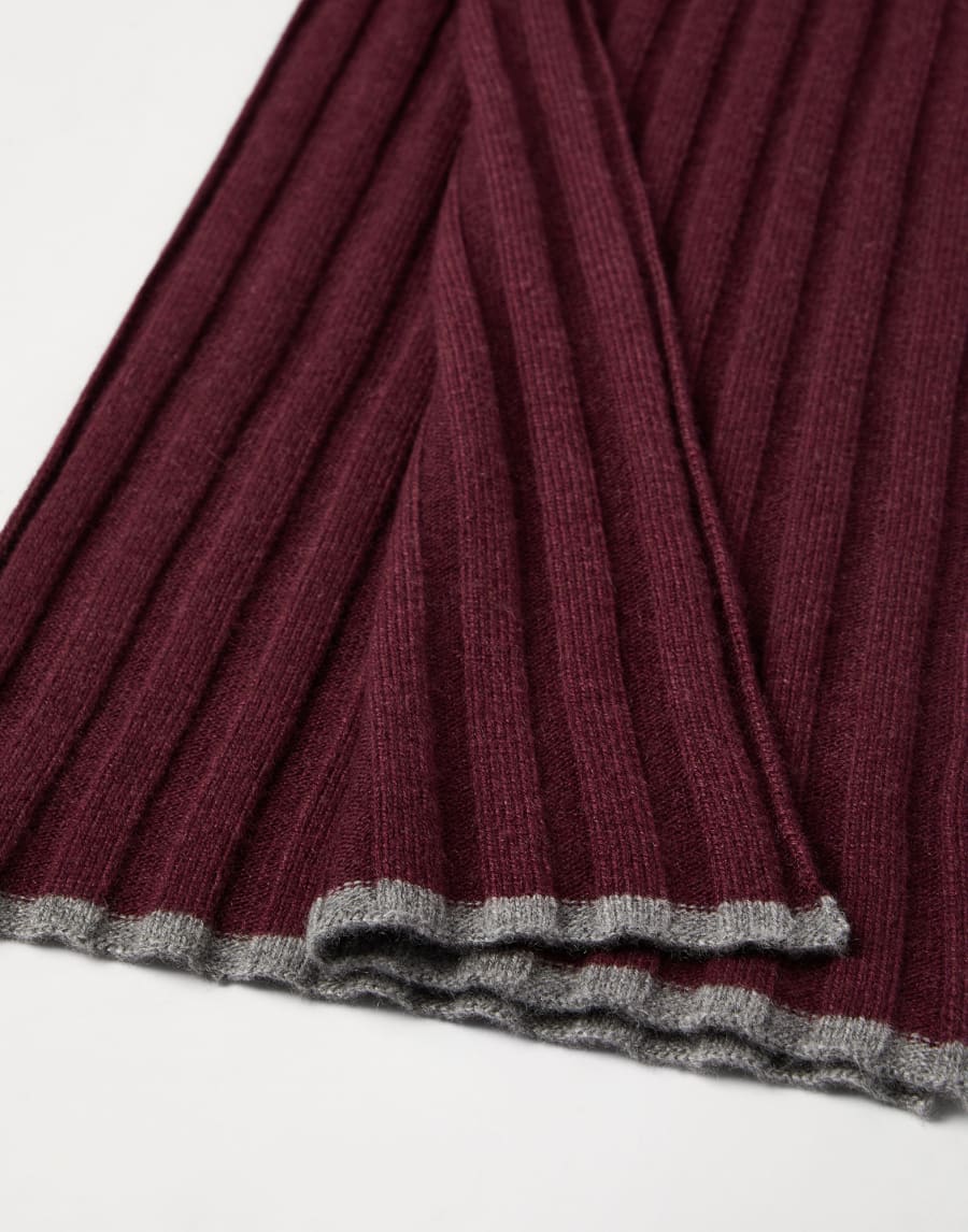 Cashmere knit scarf Amaranth Man - Brunello Cucinelli