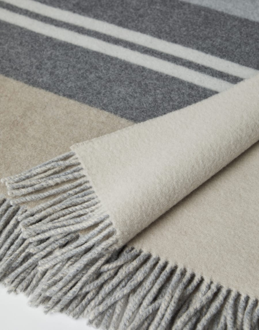 ダブルカシミヤ ブランケット ベージュ ライフスタイル - Brunello Cucinelli