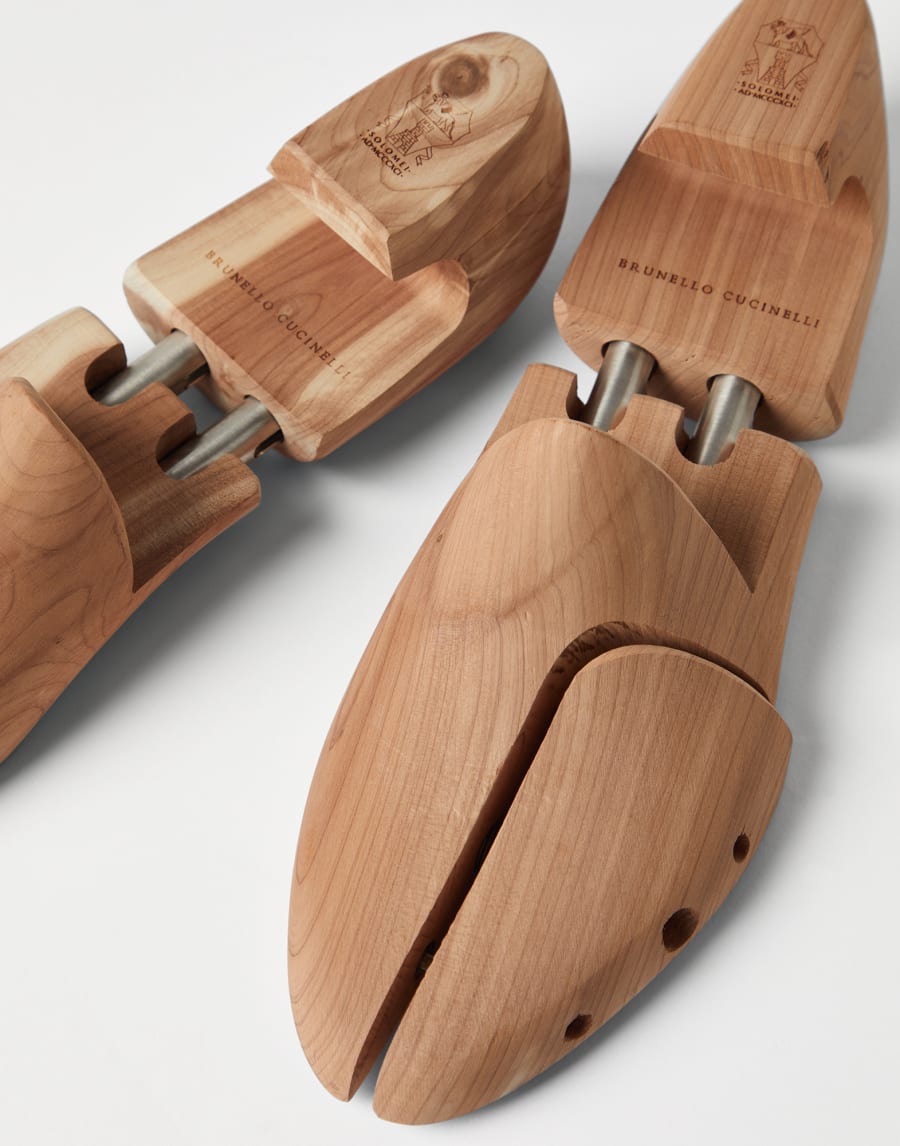 Embauchoir en bois de cèdre Marron Lifestyle - Brunello Cucinelli