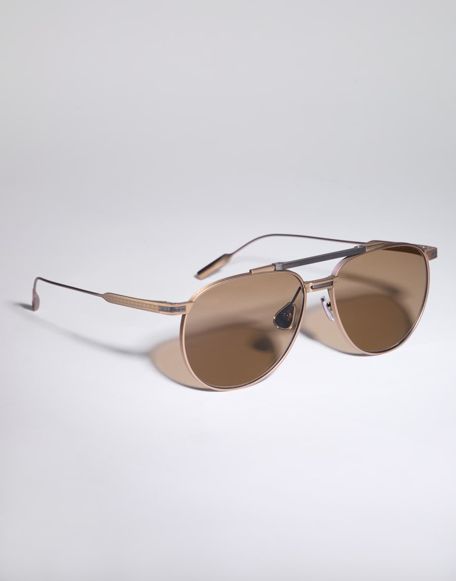 Gafas de sol aviador en titanio Oro Viejo Gafas - Brunello Cucinelli