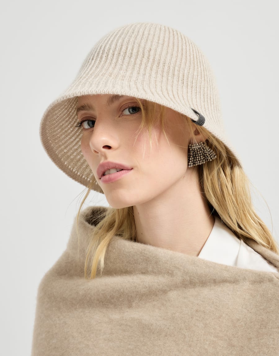 Sparkling beanie with monili Cool Beige Woman - Brunello Cucinelli
