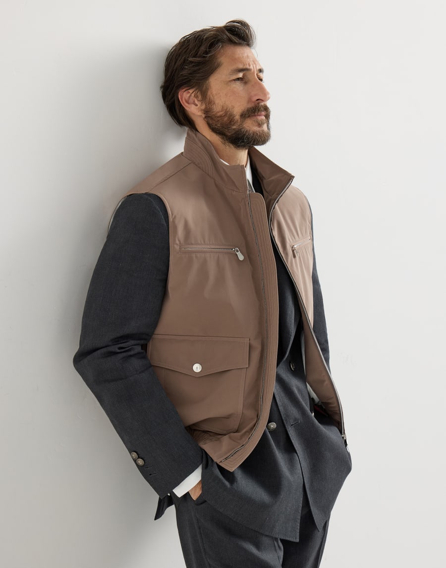 나일론 패딩 베스트 헤이즐넛 남성 - Brunello Cucinelli