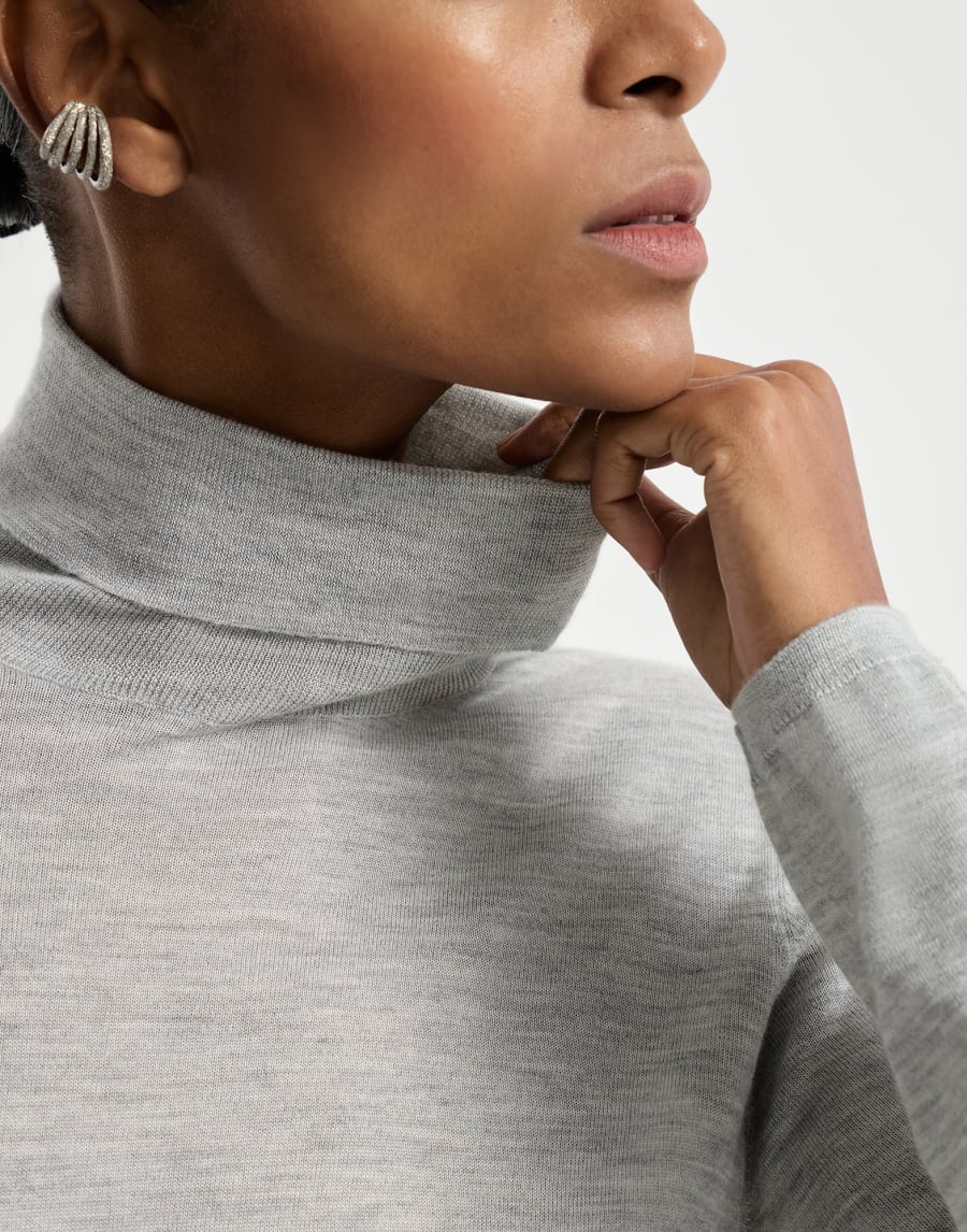 Cashmere and silk sweater Light Grey Woman - Brunello Cucinelli