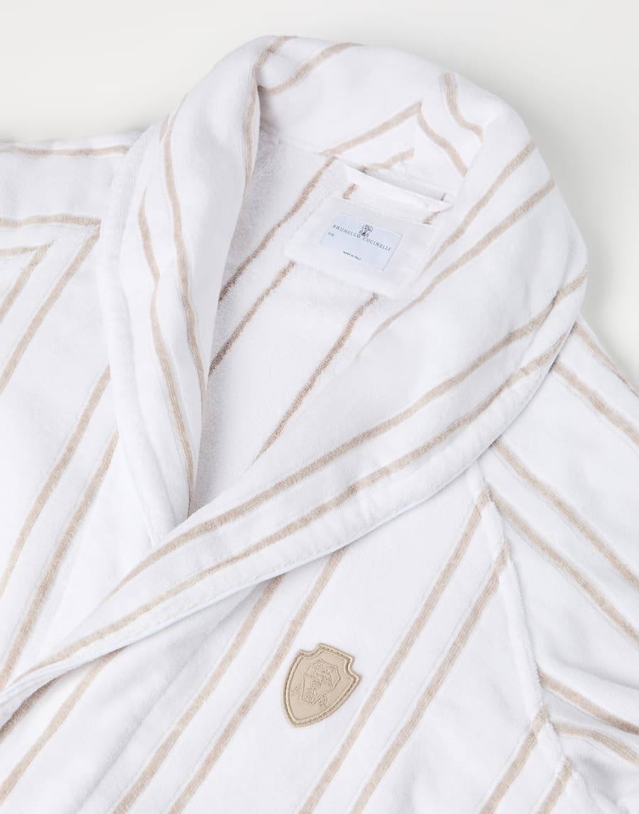 Terrycloth bathrobe Beige Lifestyle - Brunello Cucinelli