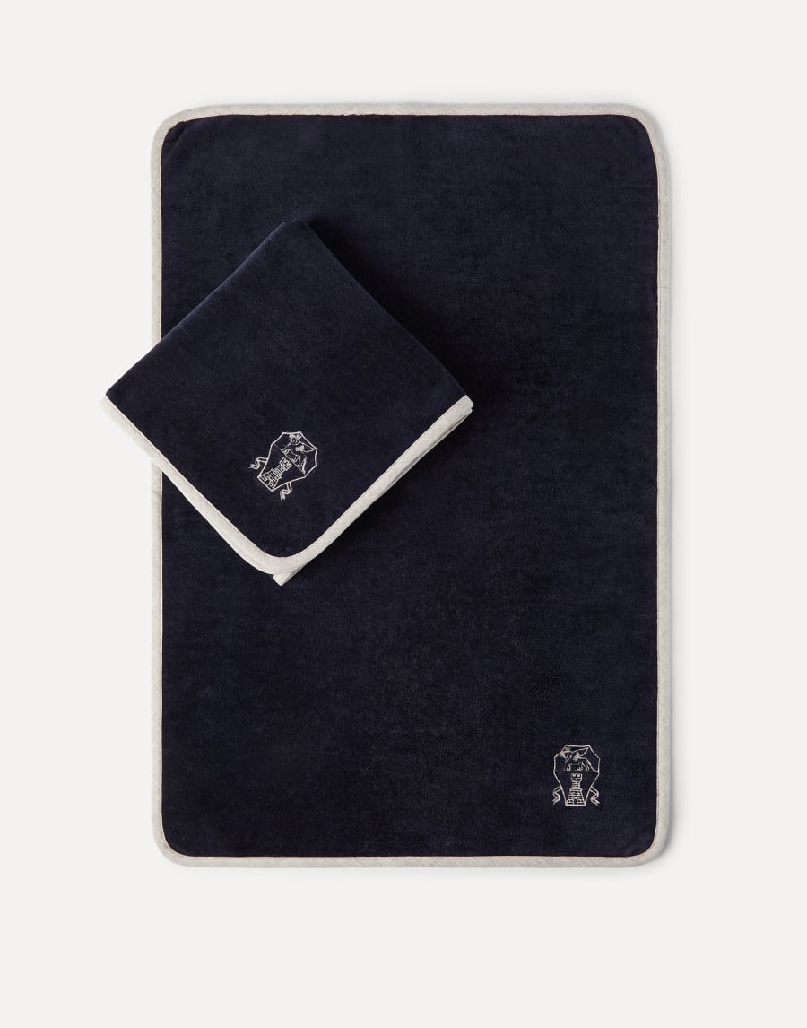 2-piece towel set Navy Blue Lifestyle - Brunello Cucinelli